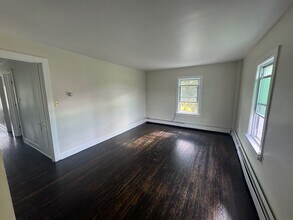 21 Elk Creek Rd, Unit 3 in Delhi, NY - Building Photo - Building Photo