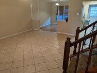 17303 Saturn Ln photo'