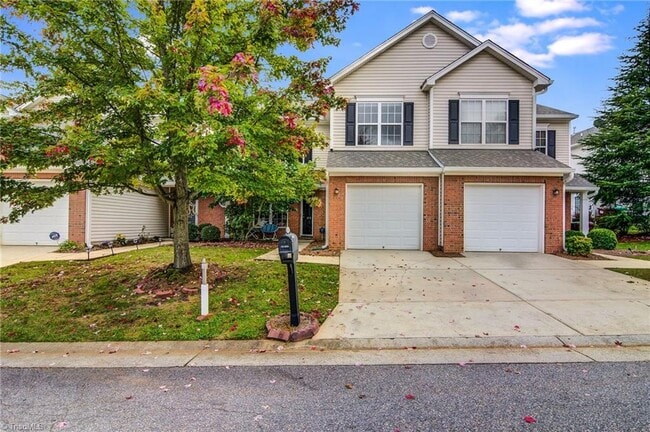 property at 3970 Fountain Village Ln