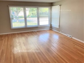 22 S Rammer Ave in Arlington Heights, IL - Building Photo - Building Photo