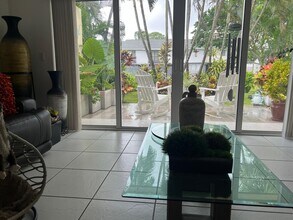 5780 Fernley Dr W in West Palm Beach, FL - Building Photo - Building Photo