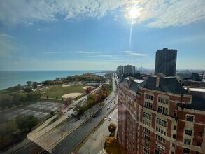 3900 N Lake Shore Dr in Chicago, IL - Building Photo - Building Photo