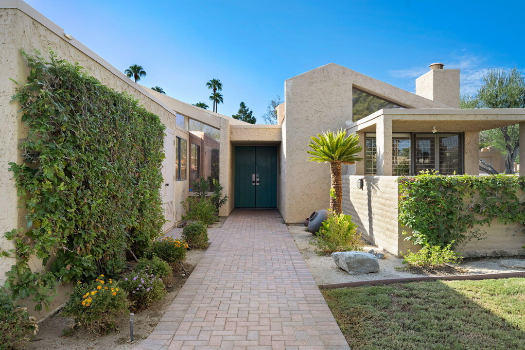 73435 Boxthorn Ln in Palm Desert, CA - Building Photo