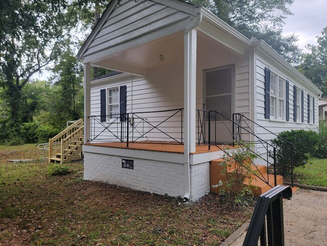 property at 1730 Madrona St NW