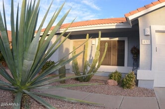 837 N Sailors Way in Gilbert, AZ - Building Photo - Building Photo