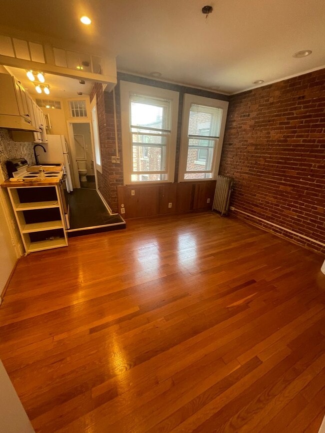 property at 87 Marion St