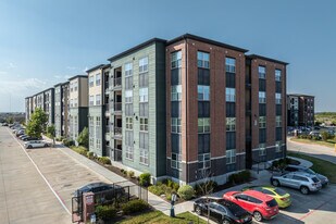 Residences at Decker in Austin, TX - Building Photo