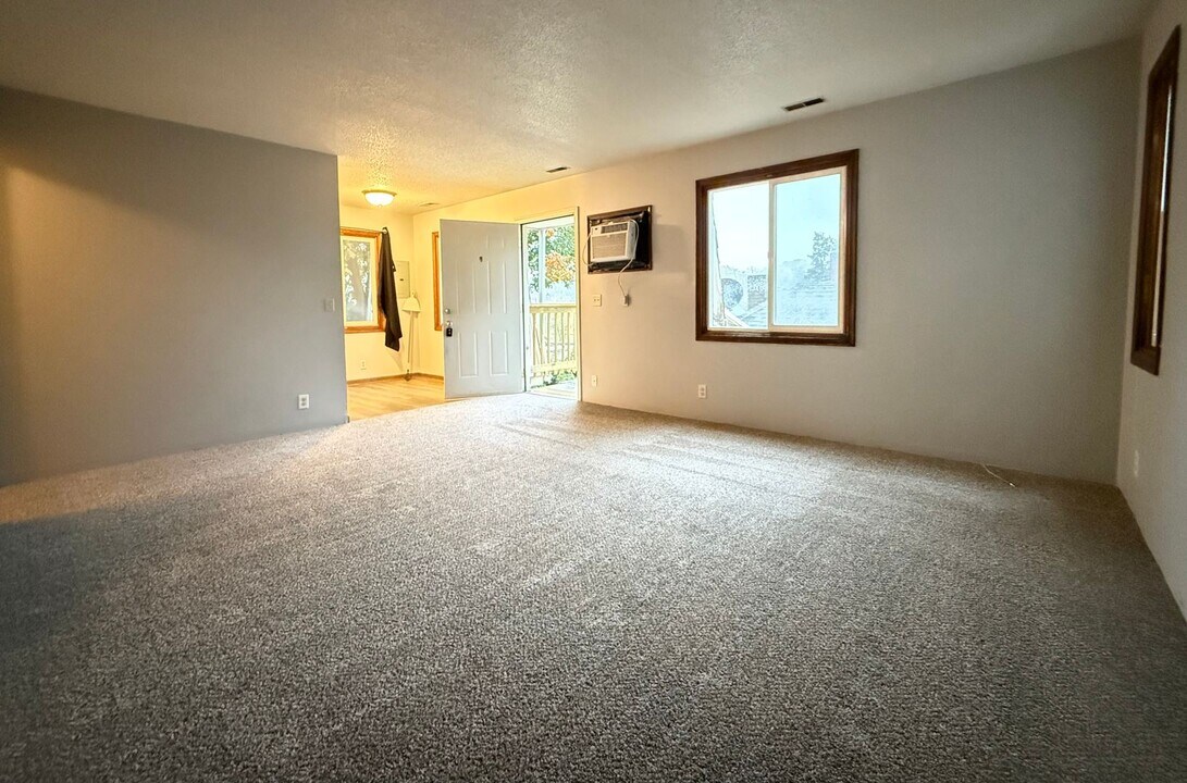 133 Benton St in Council Bluffs, IA - Building Photo