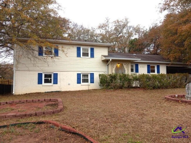 212 Highland Dr in Warner Robins, GA - Building Photo - Building Photo