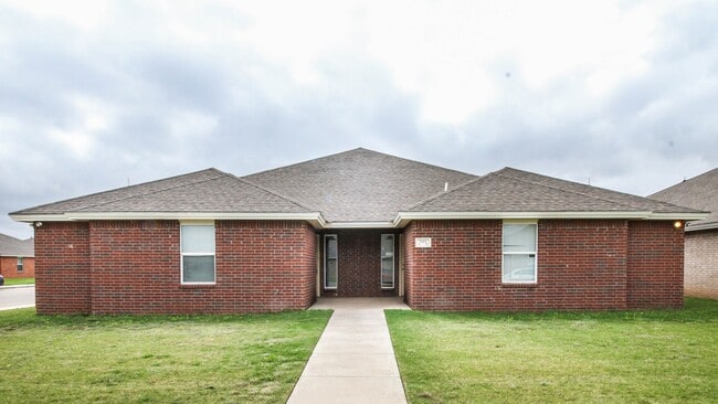 517 N Brentwood Ave in Lubbock, TX - Building Photo - Building Photo