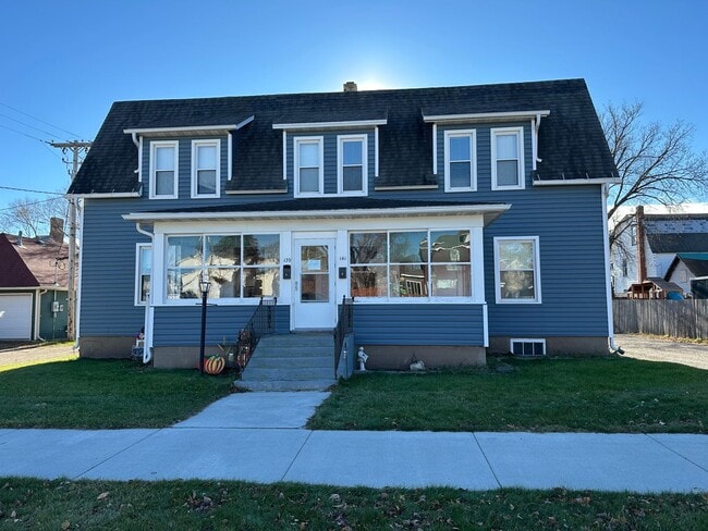 139-141 6th St NW in Valley City, ND - Building Photo - Building Photo