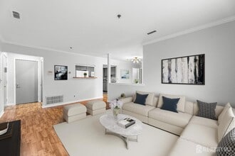 3328 Sayre Dr in Princeton, NJ - Building Photo - Building Photo