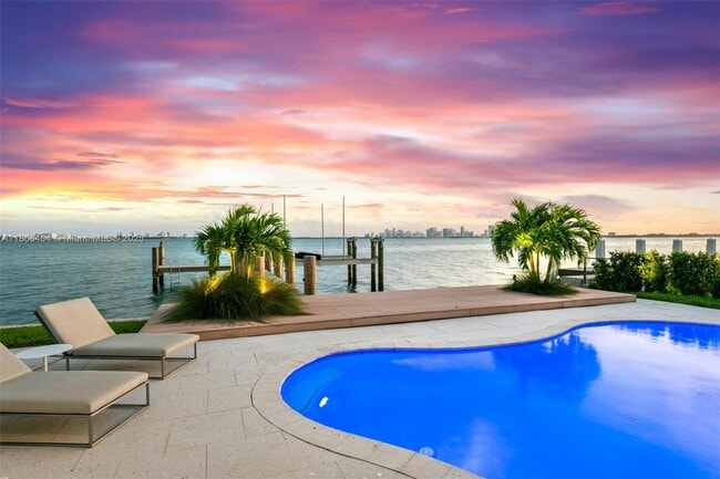 property at 1580 S Treasure Dr