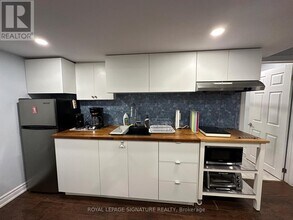 4273 Pheasant Run in Mississauga, ON - Building Photo - Building Photo