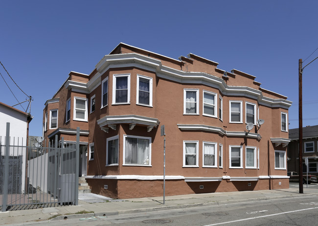 2851 West St in Oakland, CA - Foto de edificio - Building Photo