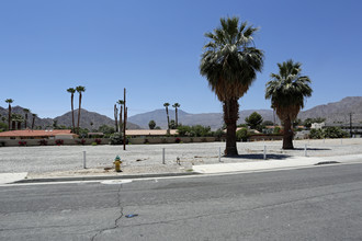 78181 Avenida La Fonda in La Quinta, CA - Building Photo - Building Photo