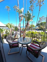 250 Cliff Dr, Unit 16 in Laguna Beach, CA - Building Photo - Building Photo