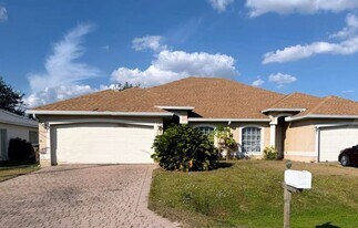 1229-1231 SE 6th Terrace in Cape Coral, FL - Building Photo