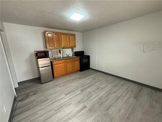 property at 269 E Pickens Rd
