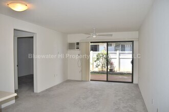 95-933-933 Ukuwai St in Mililani, HI - Foto de edificio - Building Photo