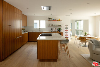 3155 Eucalyptus Hill Rd in Montecito, CA - Building Photo - Building Photo