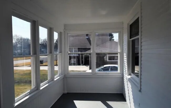 662 Jefferson St in Galesburg, IL - Building Photo - Building Photo