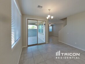 8607 E Peralta Ave in Mesa, AZ - Building Photo - Building Photo