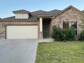 507 Altozano Dr in Laredo, TX - Building Photo