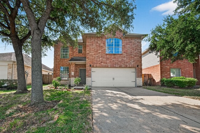 2111 Castle Gardens Ln