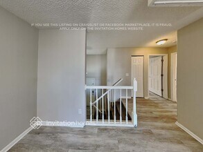 1621 Gibralter St in Aurora, CO - Foto de edificio - Building Photo