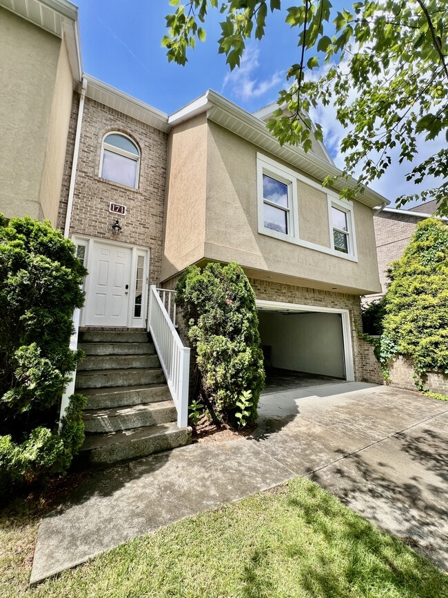 171 Windwood Dr in Morgantown, WV - Building Photo - Building Photo