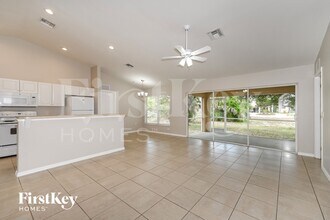 2112 NE 14th Ave in Cape Coral, FL - Building Photo - Building Photo