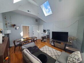 72 Marshall St in Medford, MA - Building Photo - Building Photo