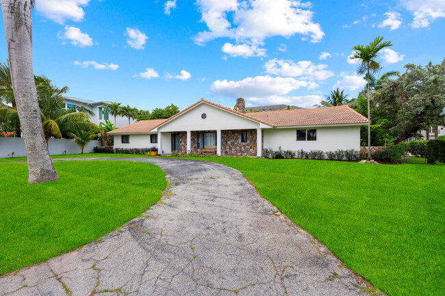 949 Seagate Dr in Delray Beach, FL - Building Photo - Building Photo