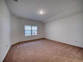 407 Avre Lp in Kyle, TX - Building Photo - Building Photo