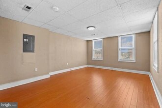 1336 Susquehanna St, Unit 2 - upstairs in Harrisburg, PA - Foto de edificio - Building Photo