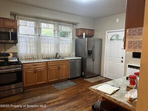 506 Colfax Ave in Scranton, PA - Building Photo - Building Photo