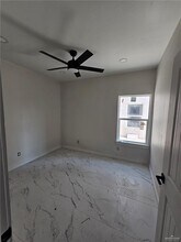 4900 W Huckleberry St in Edinburg, TX - Building Photo - Building Photo