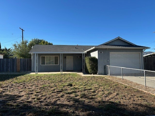 49513 Brett Ave in Tehachapi, CA - Building Photo