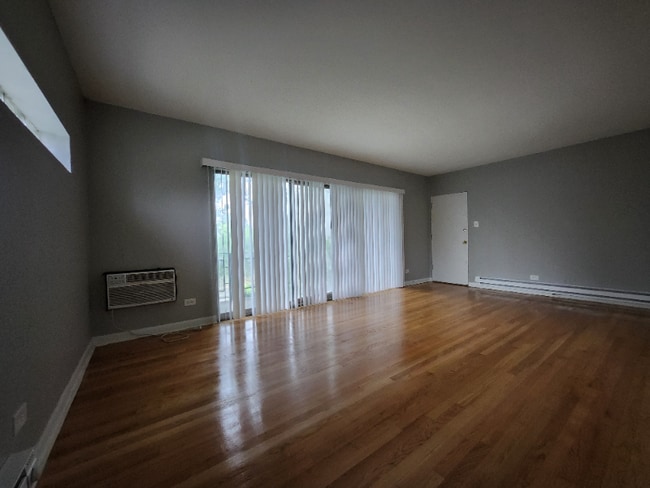 property at 3115 W 79th St