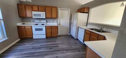 1231 Apopka Ln in Kissimmee, FL - Building Photo - Building Photo