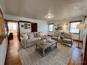 6119 Brayton Ave in Long Beach, CA - Building Photo - Building Photo