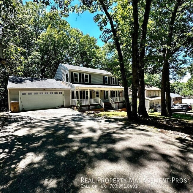 property at 3027 Mediterranean Dr