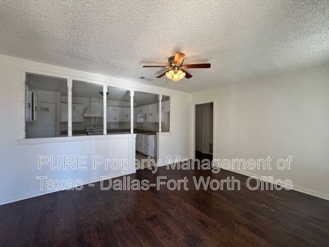 1811 Reever St in Arlington, TX - Building Photo - Building Photo