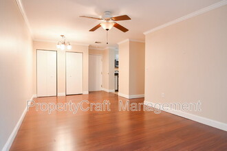 35 Des Moines Rd in Quincy, MA - Building Photo - Building Photo
