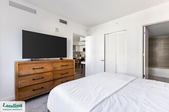 200 NE 1st Ave, Unit 832 in Pompano Beach, FL - Building Photo - Building Photo