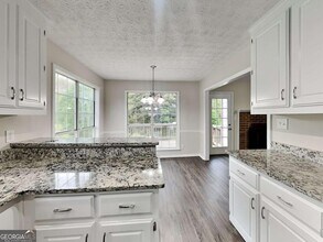 190 Oakview Dr in Covington, GA - Building Photo - Building Photo
