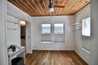 4302 Avenue G in Austin, TX - Building Photo - Building Photo