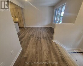 221 Speckled Alder Row in Ottawa, ON - Building Photo - Building Photo