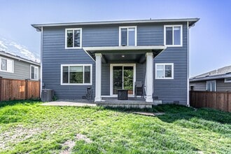 2427 198th St E in Spanaway, WA - Building Photo - Building Photo